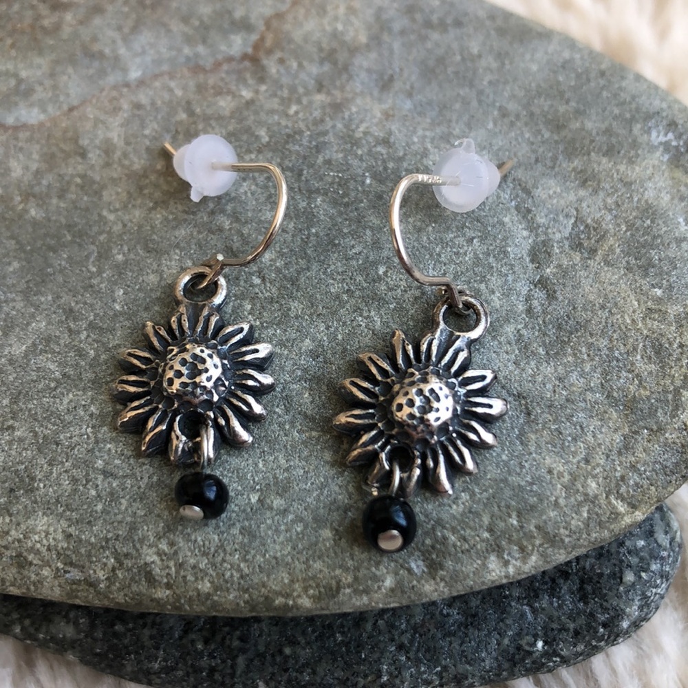 Sunflower Sterling Silver Berry Jewelry Co. Dangle Earrings  (E34) - Picture 11 of 15